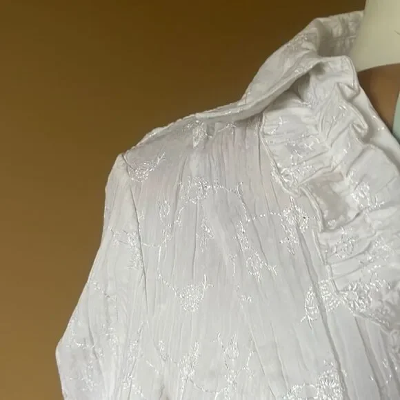 Denver Hayes White Womens Button Down V Neck Shirts Long Sleeve. - Picture 10 of 14